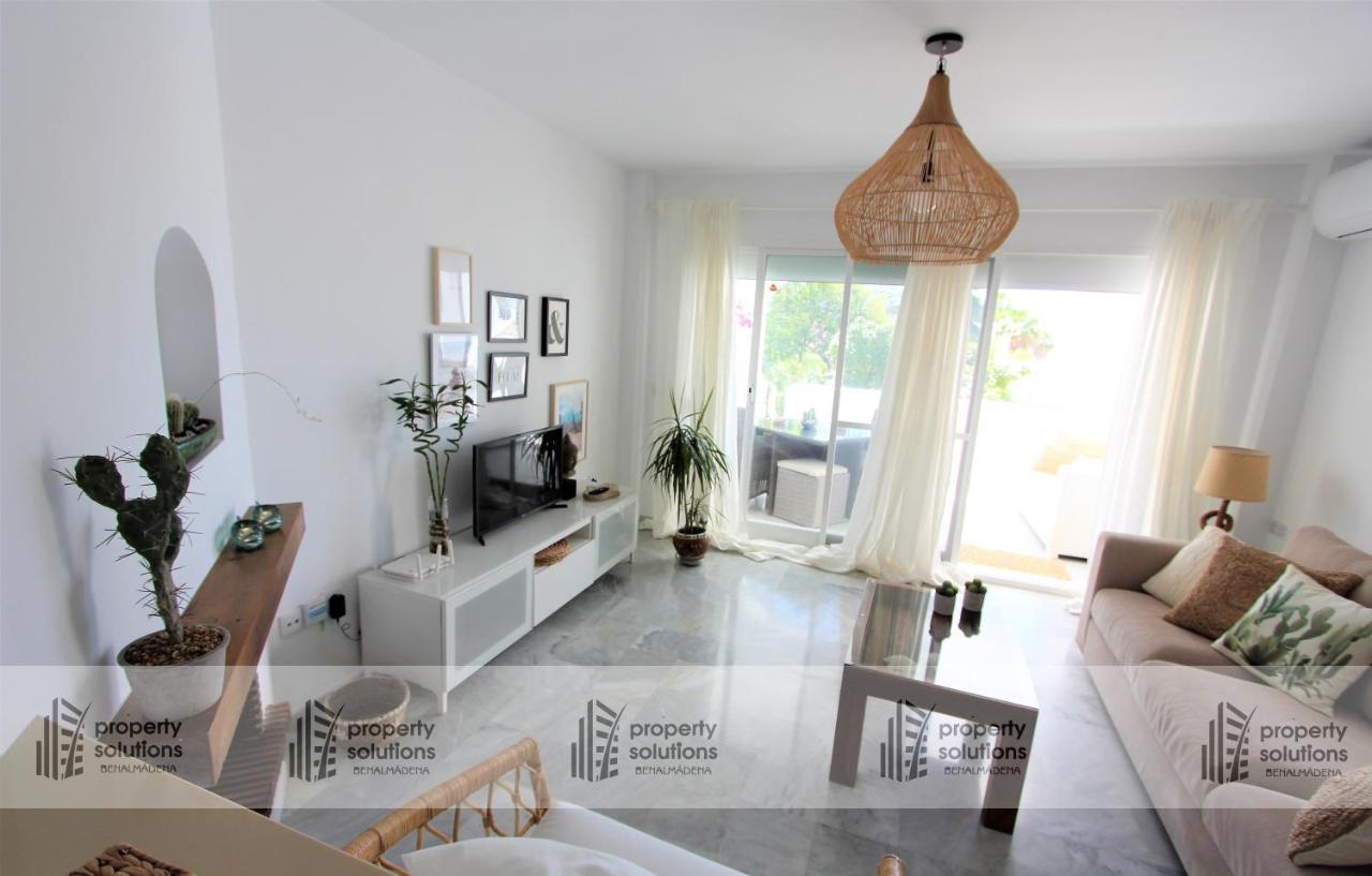 Benalgolf Vista al mar. PISCINA. EXCELENTE CONEXIÓN WIFI. Apartamento Benalmádena Exterior foto